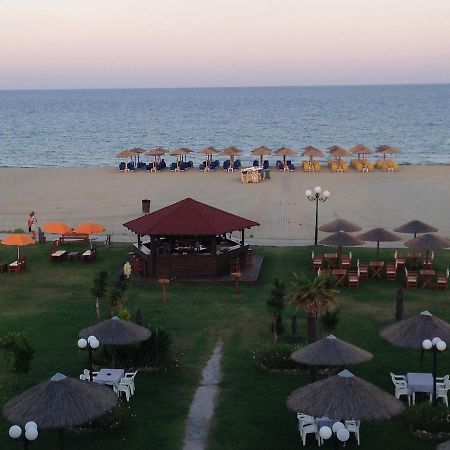 Hotel Akrogiali Korinós 외부 사진