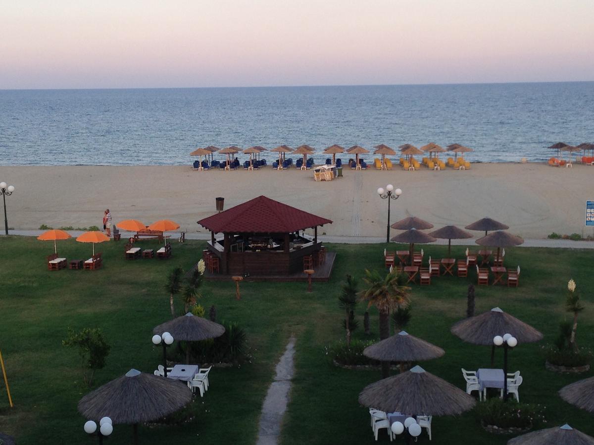 Hotel Akrogiali Korinós 외부 사진