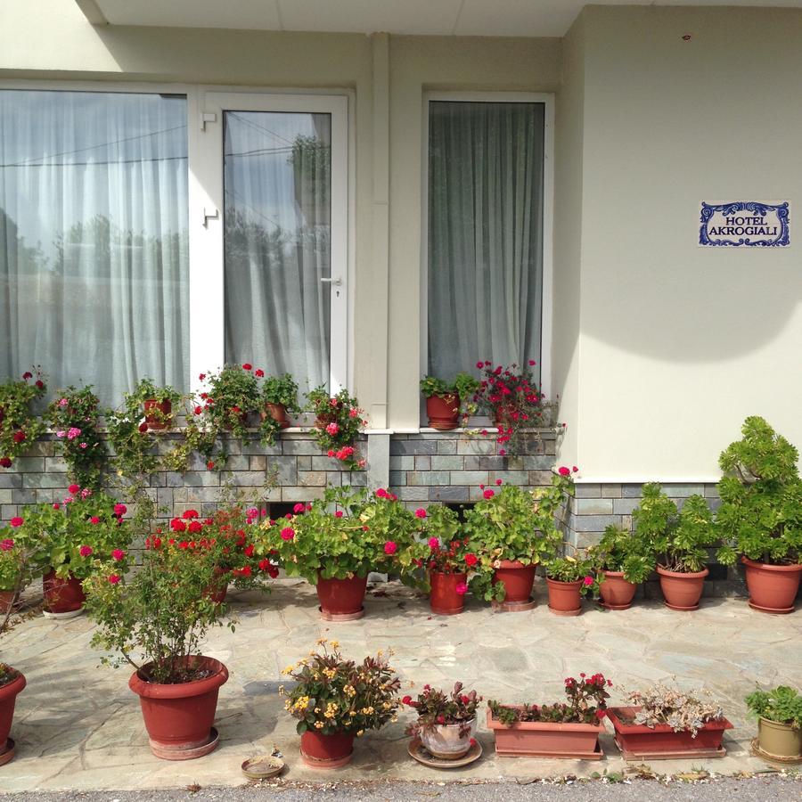 Hotel Akrogiali Korinós 외부 사진