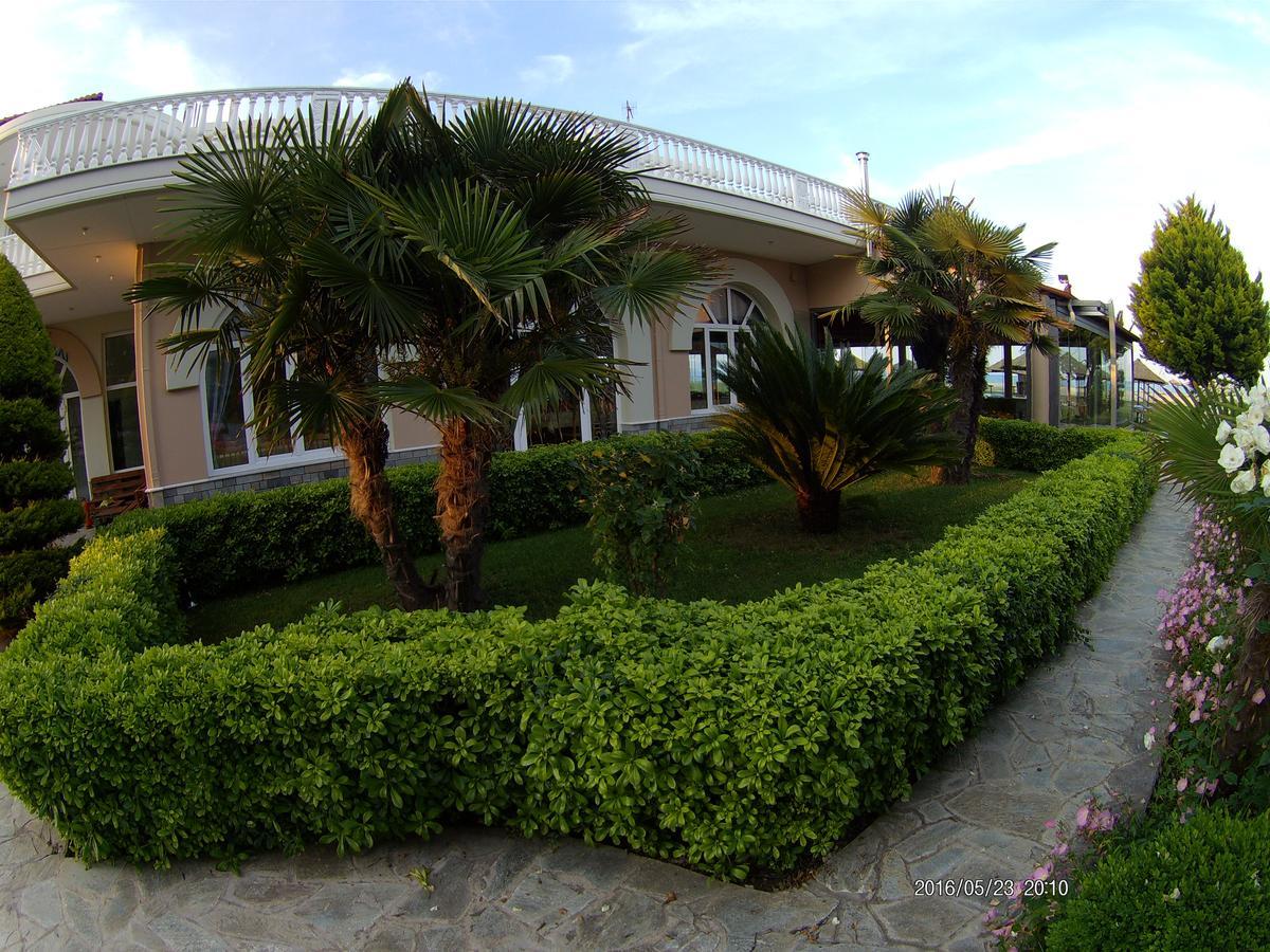 Hotel Akrogiali Korinós 외부 사진